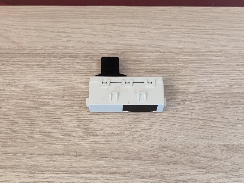 Датчик ремня безопасности - фото 6