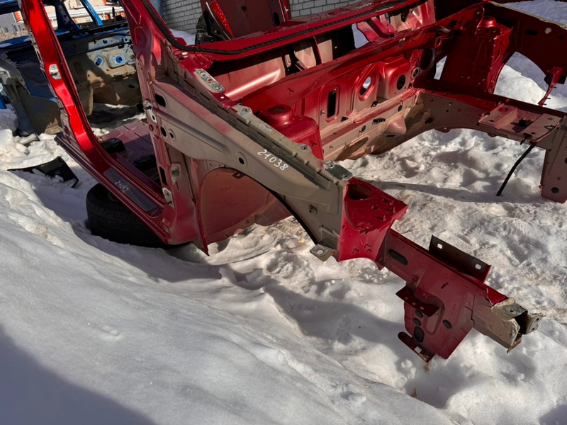 Передняя часть кузова - фото 4