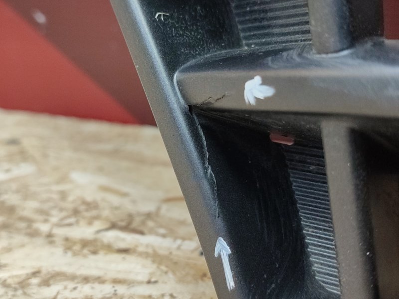 Решетка радиатора - фото 4