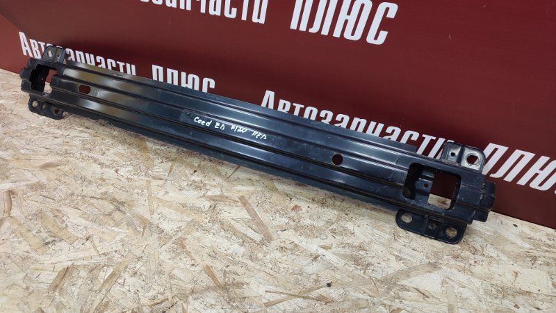 Усилитель бампера - фото 2