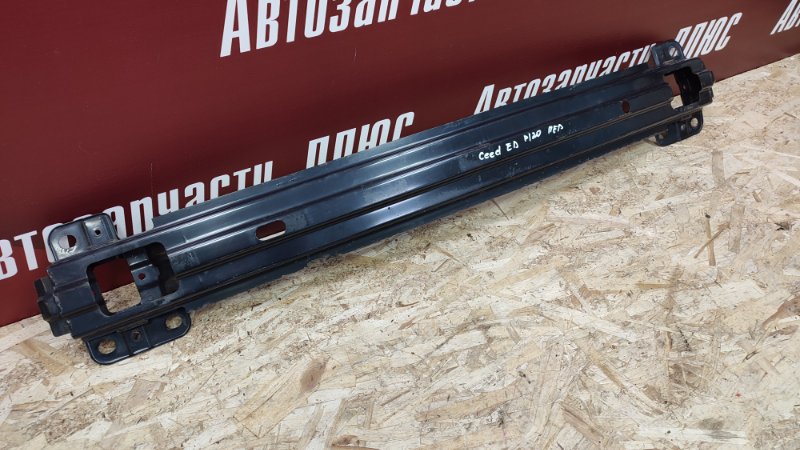 Усилитель бампера - фото 4