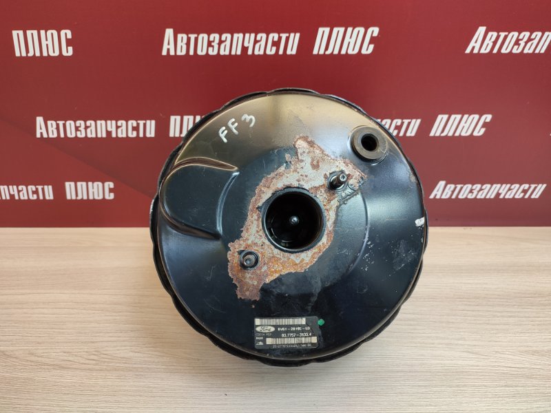 Вакуумный усилитель тормозов - фото 1