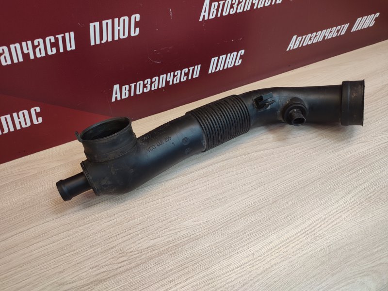 Патрубок воздушного фильтра - фото 4