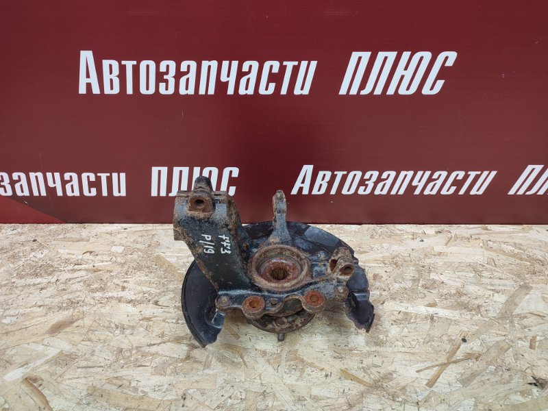 Кулак поворотный - фото 1