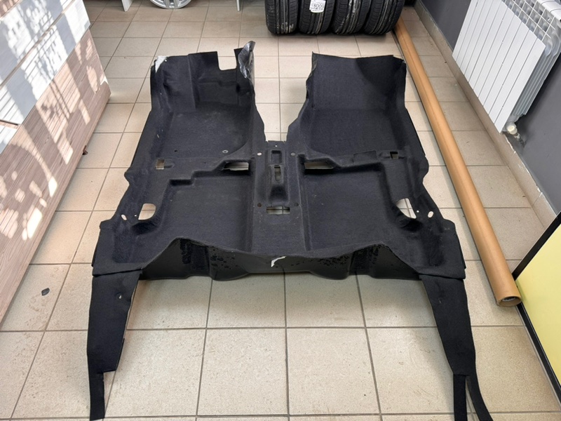 Ковер пола - фото 1