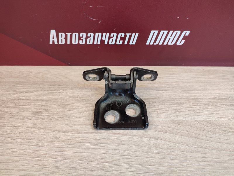 Петля двери - фото 1