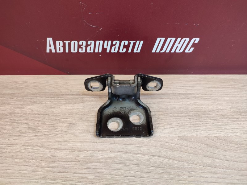 Петля двери - фото 1