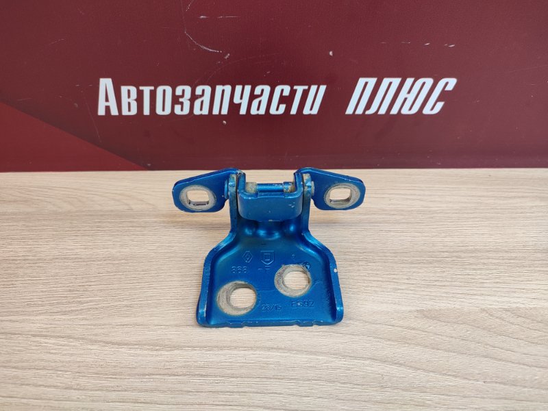 Петля двери - фото 1