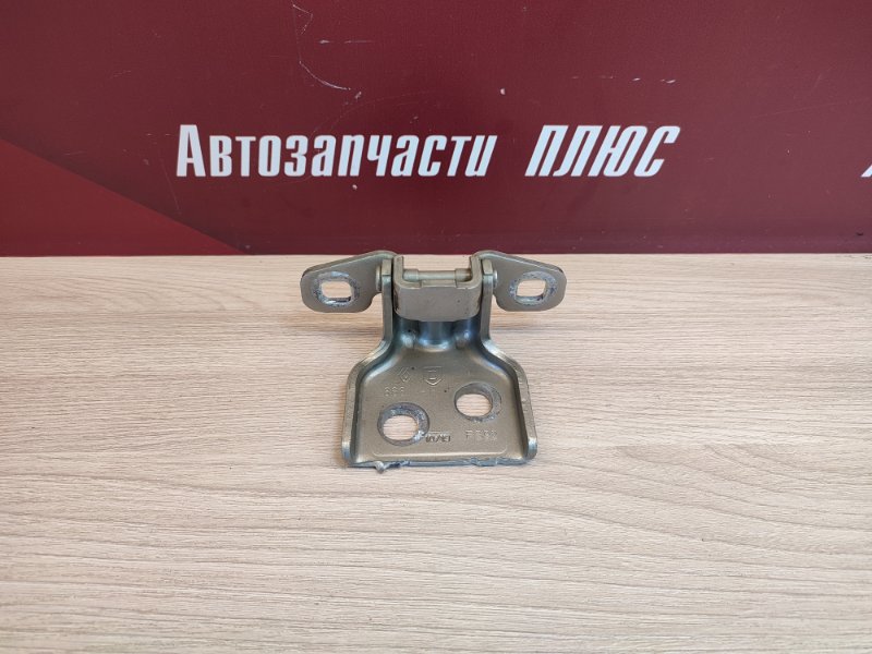 Петля двери - фото 1