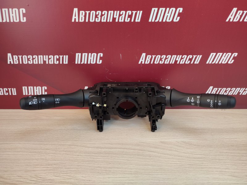 подрулевой переключатель - фото 1