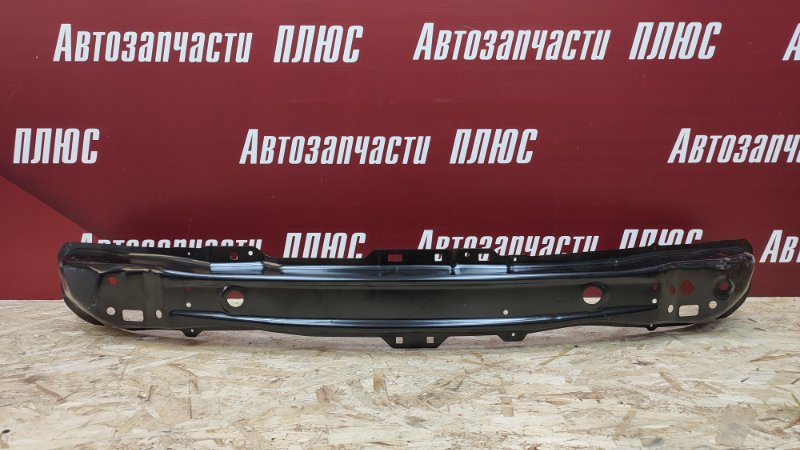 Усилитель бампера - фото 1