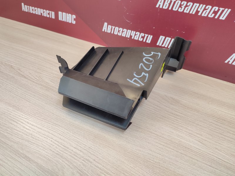 Дефлектор радиатора - фото 3
