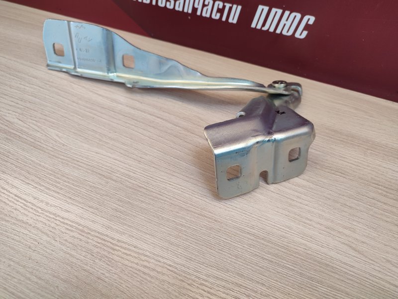 Петля капота - фото 3