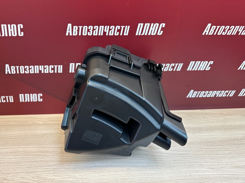 Корпус блока предохранителей - фото 2