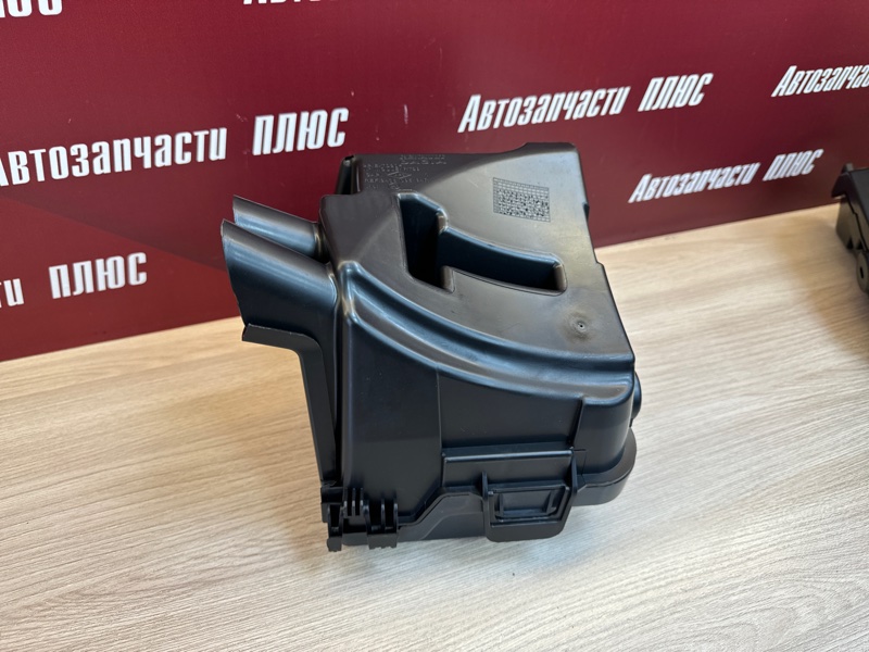 Корпус блока предохранителей - фото 4