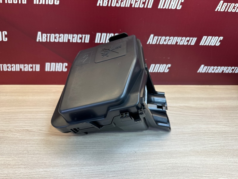 Корпус блока предохранителей - фото 6