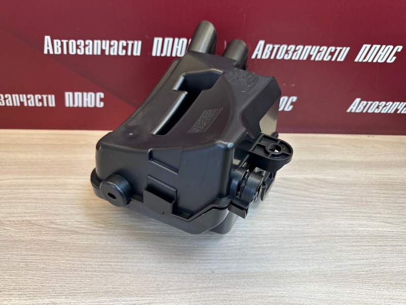 Корпус блока предохранителей - фото 2