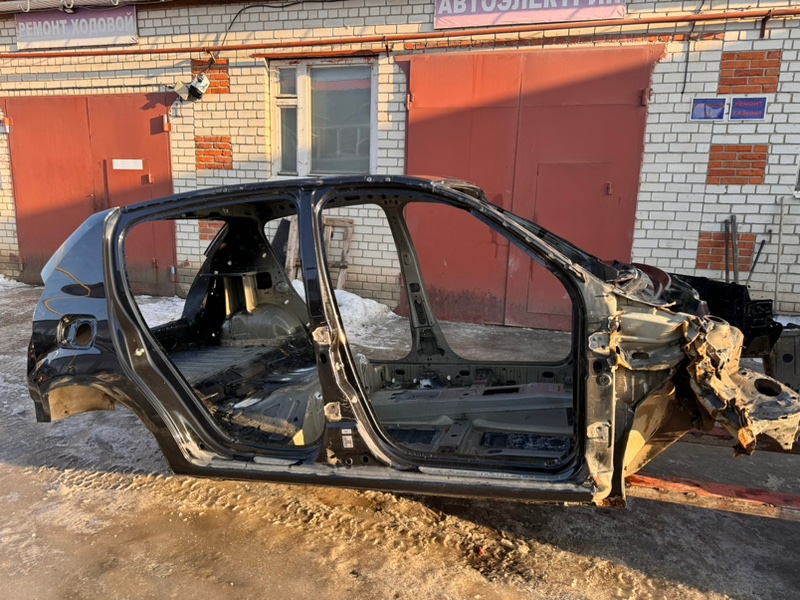 Кузов на запчасти - фото 2