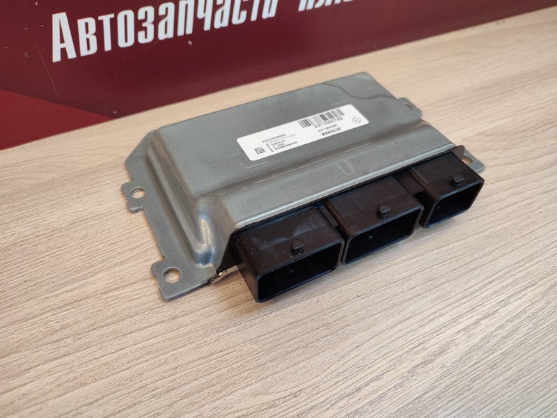 Блок управления двигателем - фото 4