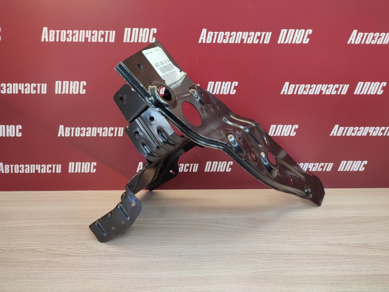 Кронштейн  фары - фото 1