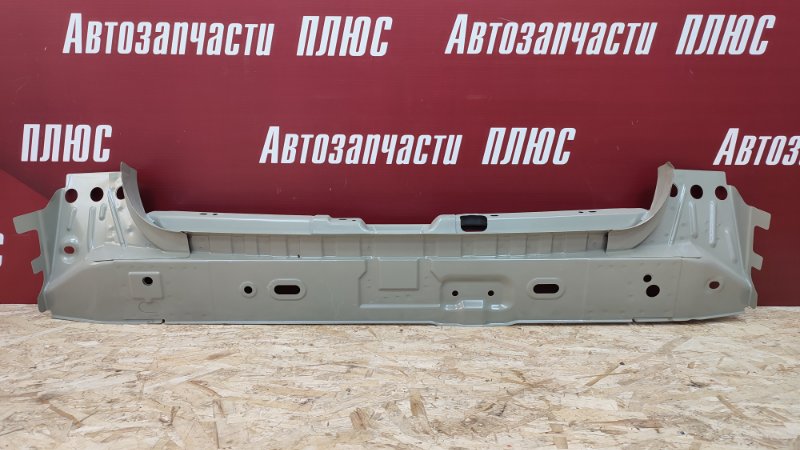 Задняя панель кузова - фото 1