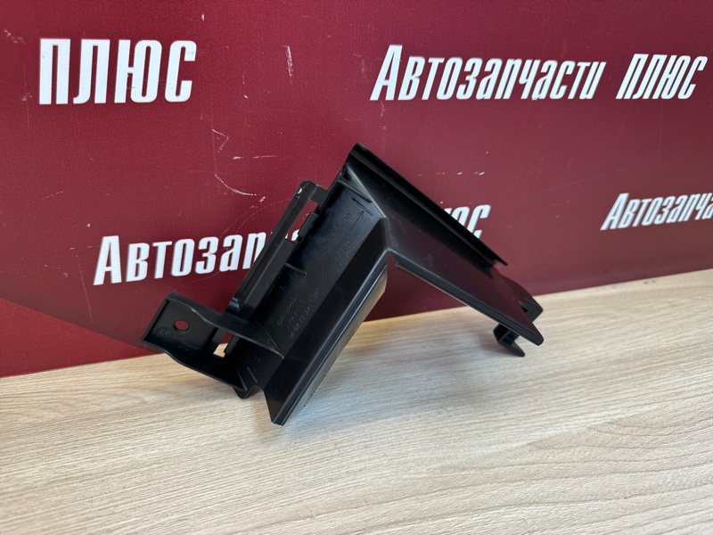 Дефлектор радиатора - фото 7