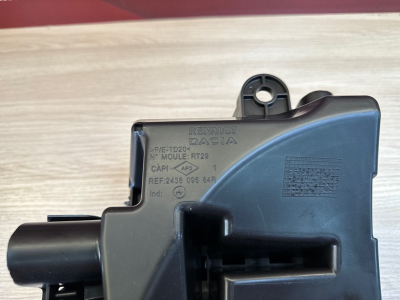 Корпус блока предохранителей - фото 8