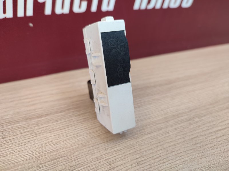 Датчик ремня безопасности - фото 4