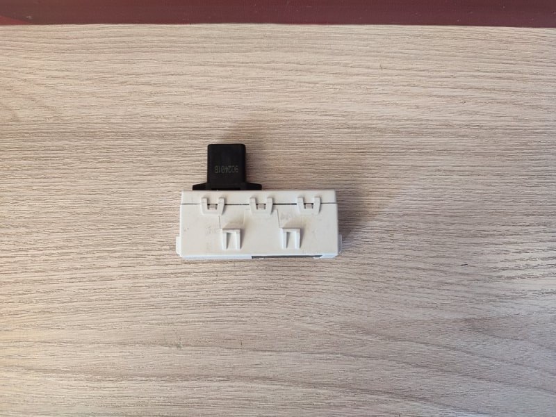 Датчик ремня безопасности - фото 6