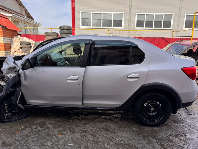 Кузов на запчасти - фото 8