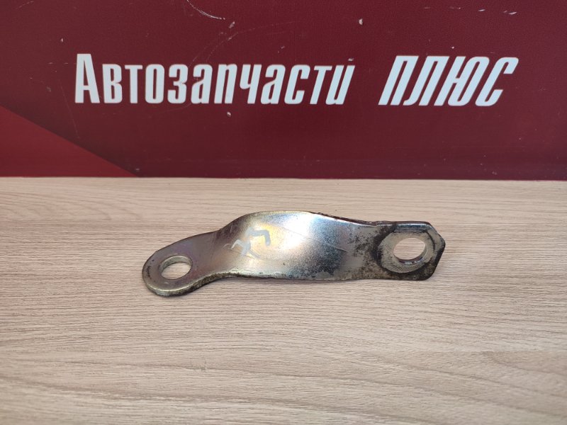 Кронштейн - фото 1