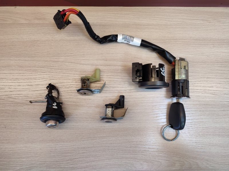 Комплект замков - фото 2