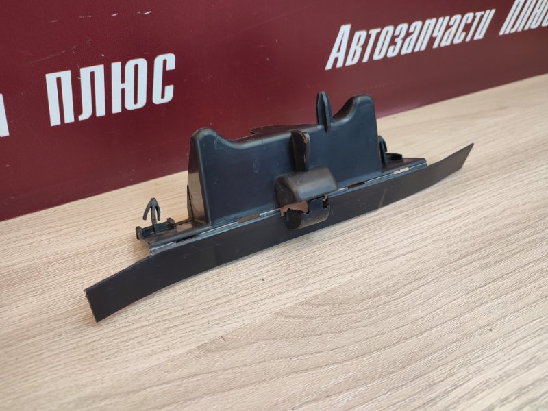 Дефлектор радиатора - фото 4