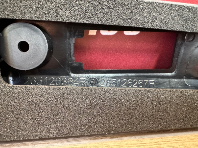 Накладка крышки багажника - фото 8