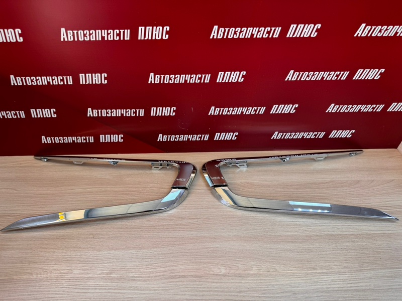 Молдинг бампера хром - фото 1