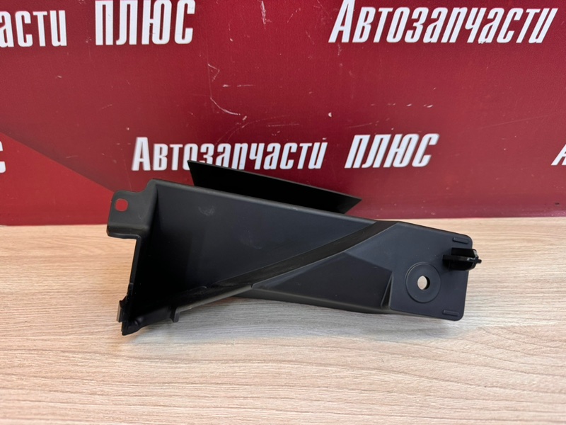 Дефлектор радиатора - фото 4