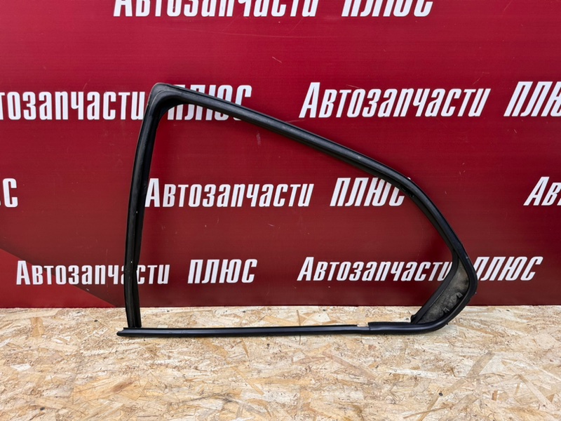 Уплотнитель стекла      двери - фото 1