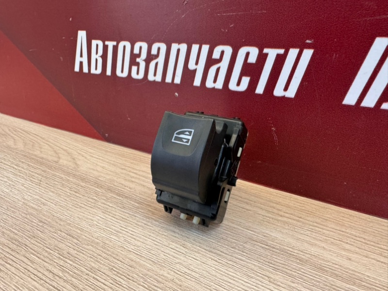 Кнопка стеклоподъемника - фото 3