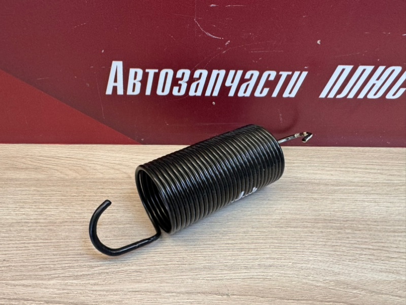 Пружина крышки багажника - фото 4
