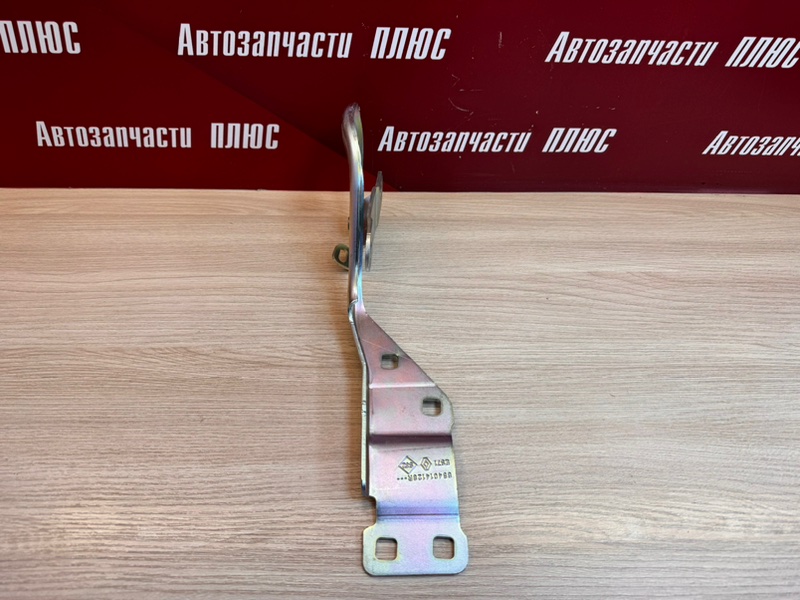 Петля капота - фото 5