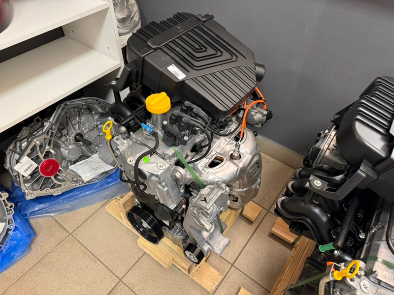 Двигатель - фото 1