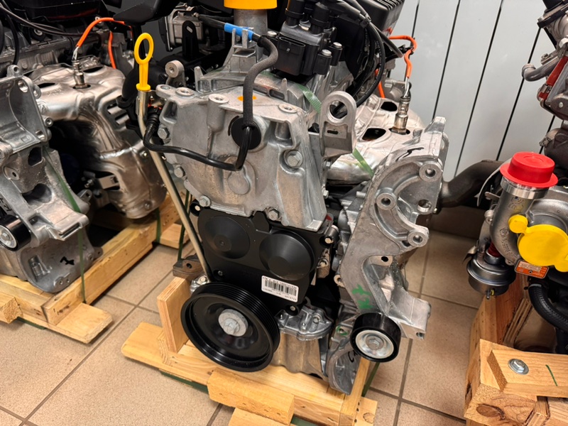 Двигатель - фото 1