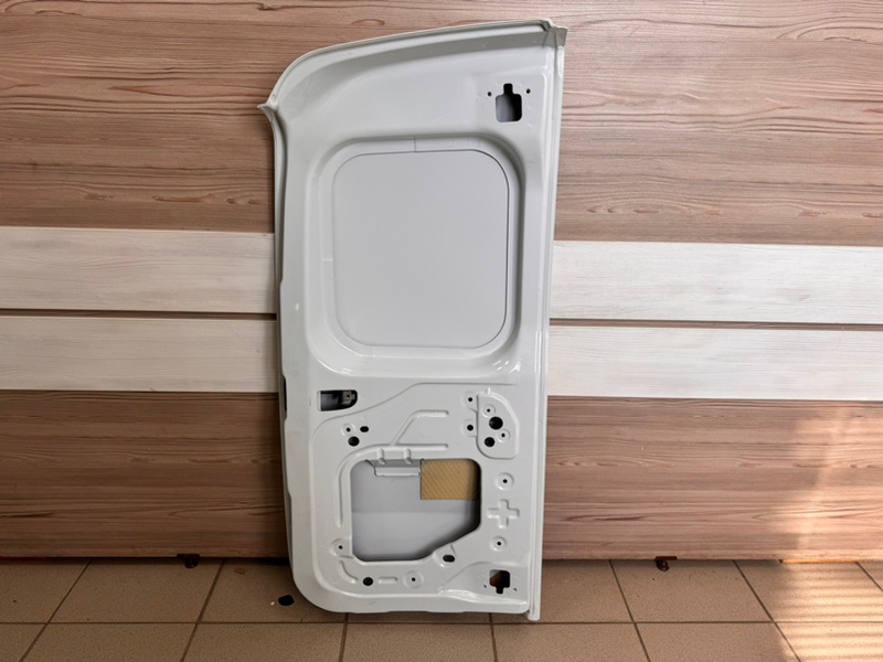 Дверь багажника - фото 4
