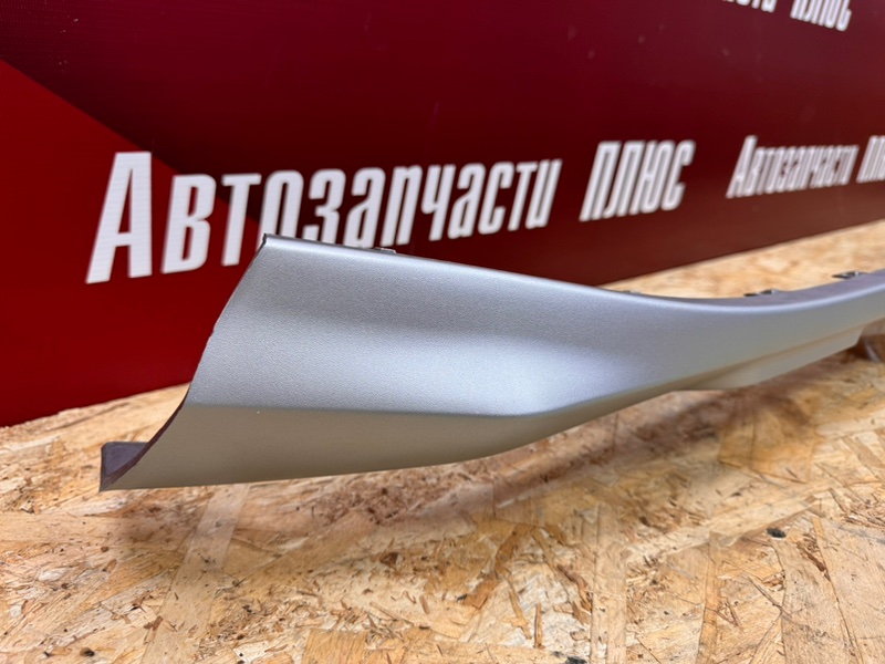 Накладка переднего бампера - фото 2