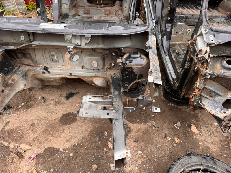 Лонжерон - фото 1