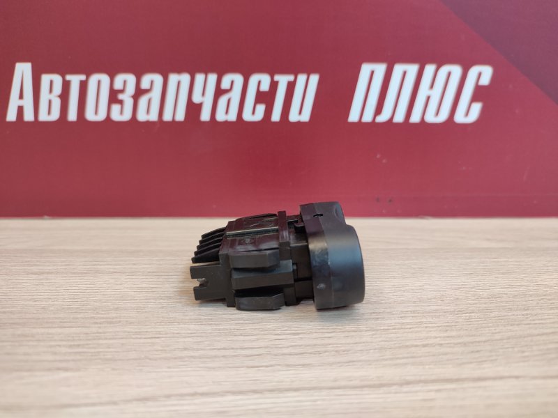 Кнопка блокировки дверей - фото 6