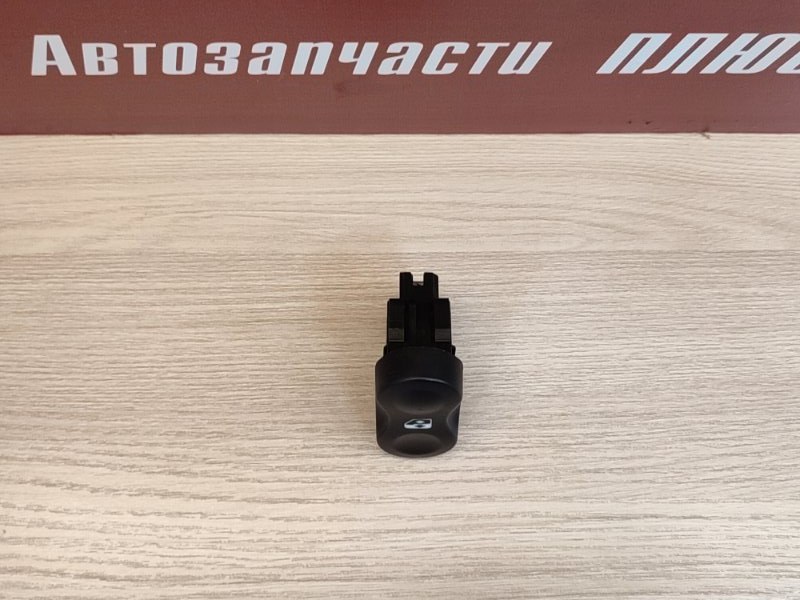 Кнопка стеклоподъемника - фото 2