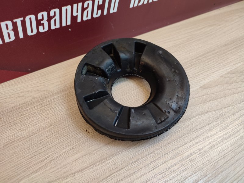 Верхняя опора    пружины - фото 4