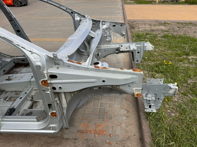 Лонжерон - фото 1