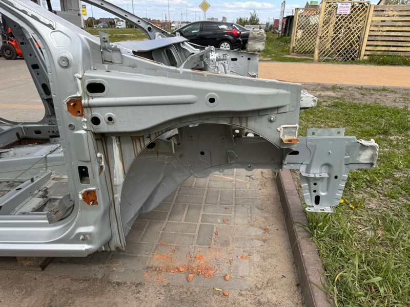 Лонжерон - фото 2